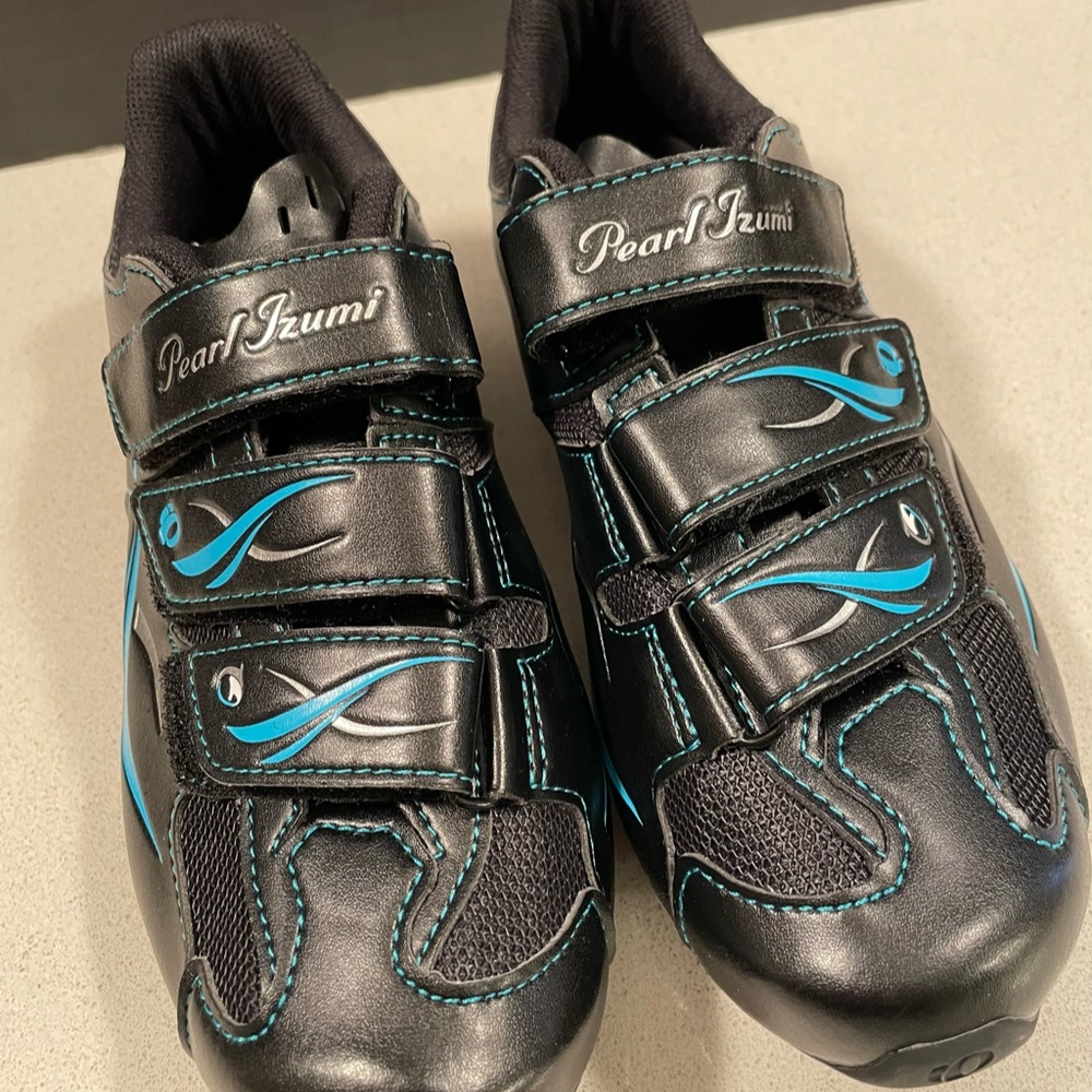 Pearl iZUMi Women’s All-Road II Cycling Shoe